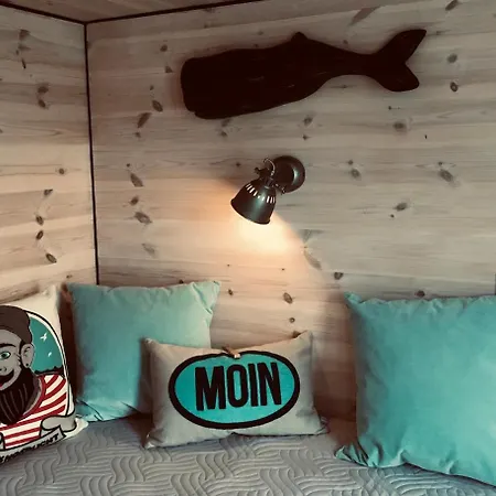 Hausboot Hafenkoenig